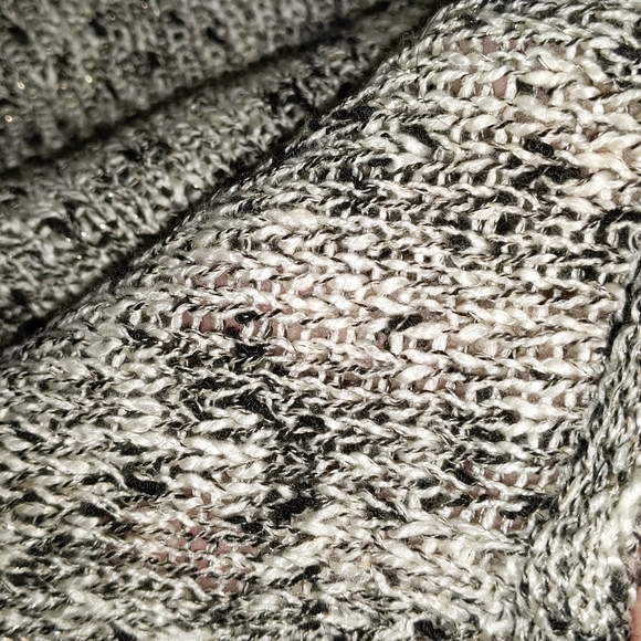 Xhiliration Short Sleeve Open Front Cardigan - Picture 3 of 3